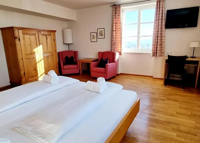 Wirtshaus Leindl * Kremže